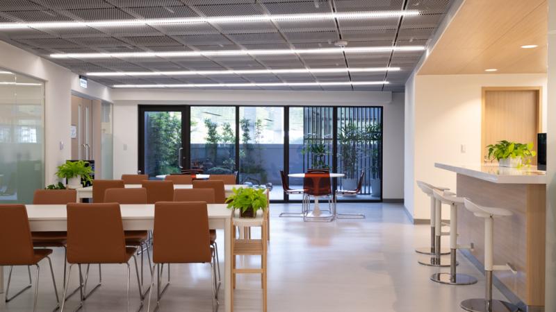 創新公務空間多元友善 導入循環家具永續共好 國家檔案館打造友善幸福職場新典範